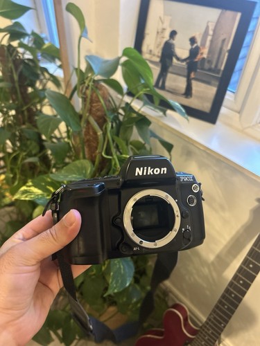 Nikon f90x 35mm slr film - 35mm,