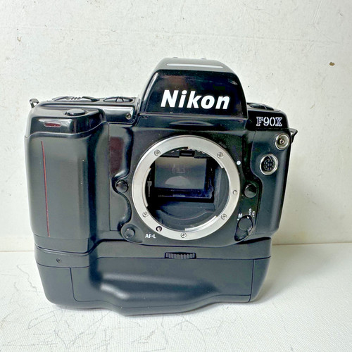 Nikon f90x 35mm film slr - nikon,