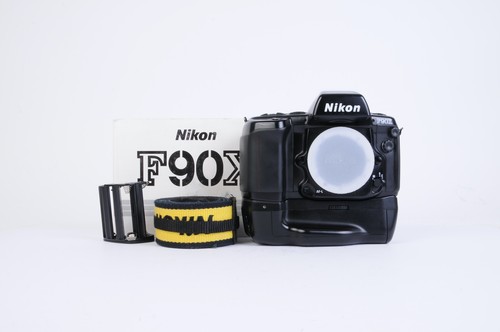 Nikon f90x 10 mint - nikon, mb-10