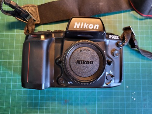Nikon f90x 35mm - slr, film